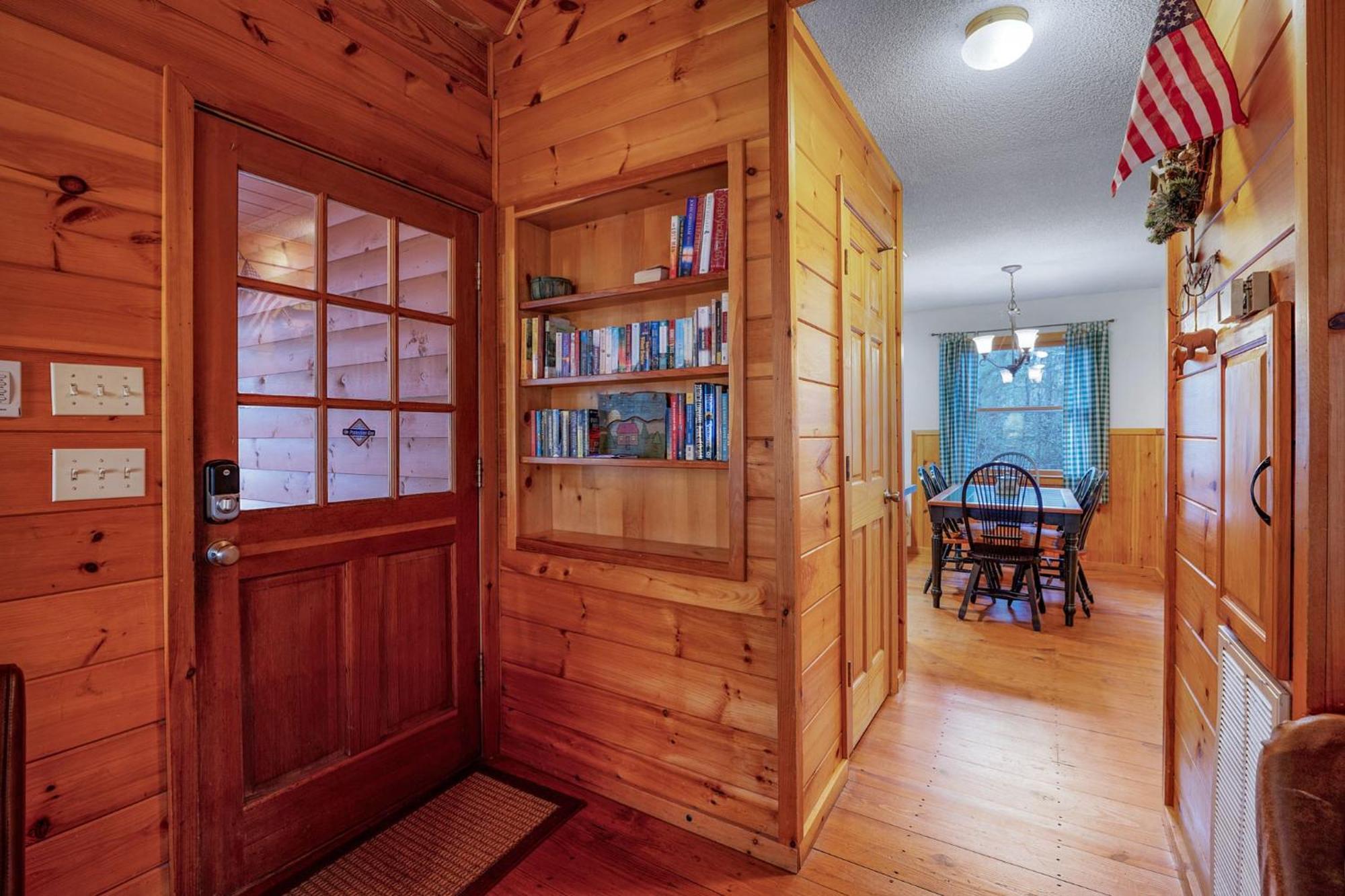 Villa Peaceful Living Minutes From Blue Ridge Hot Tub Pool Table Exterior foto
